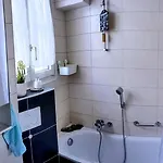 Habitación en casa particular I Vernier, *