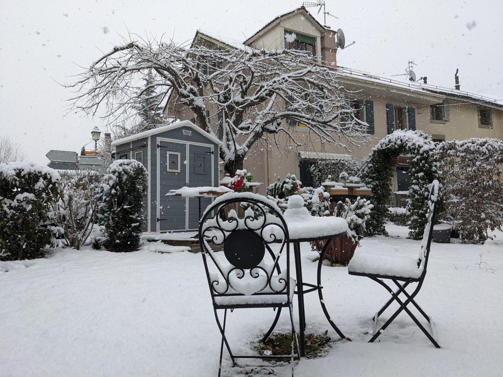 I Vernier, Privatunterkunft Genf